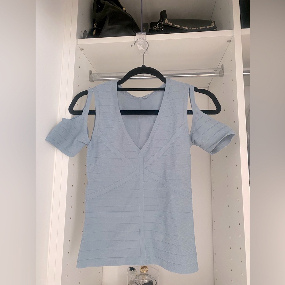 Vneck cutout sleeve bandage top